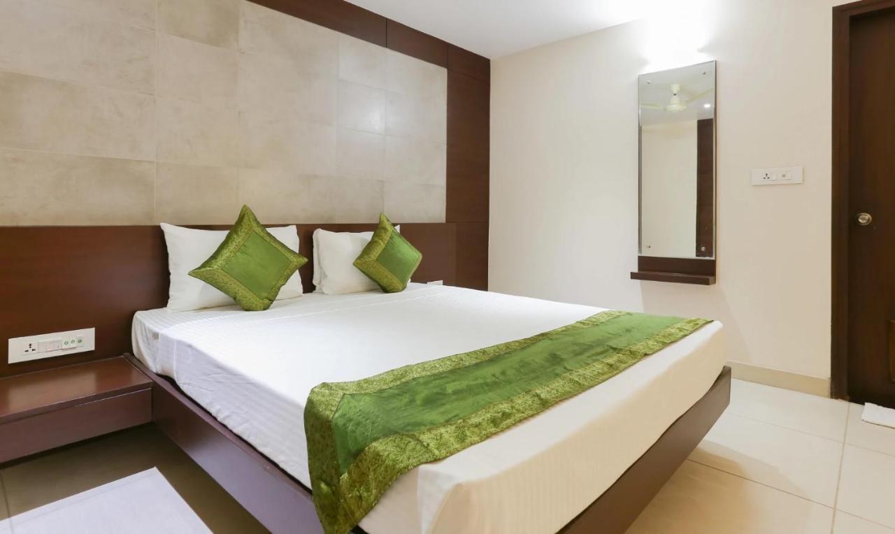 אודופי Venkys Stay Inn מראה חיצוני תמונה